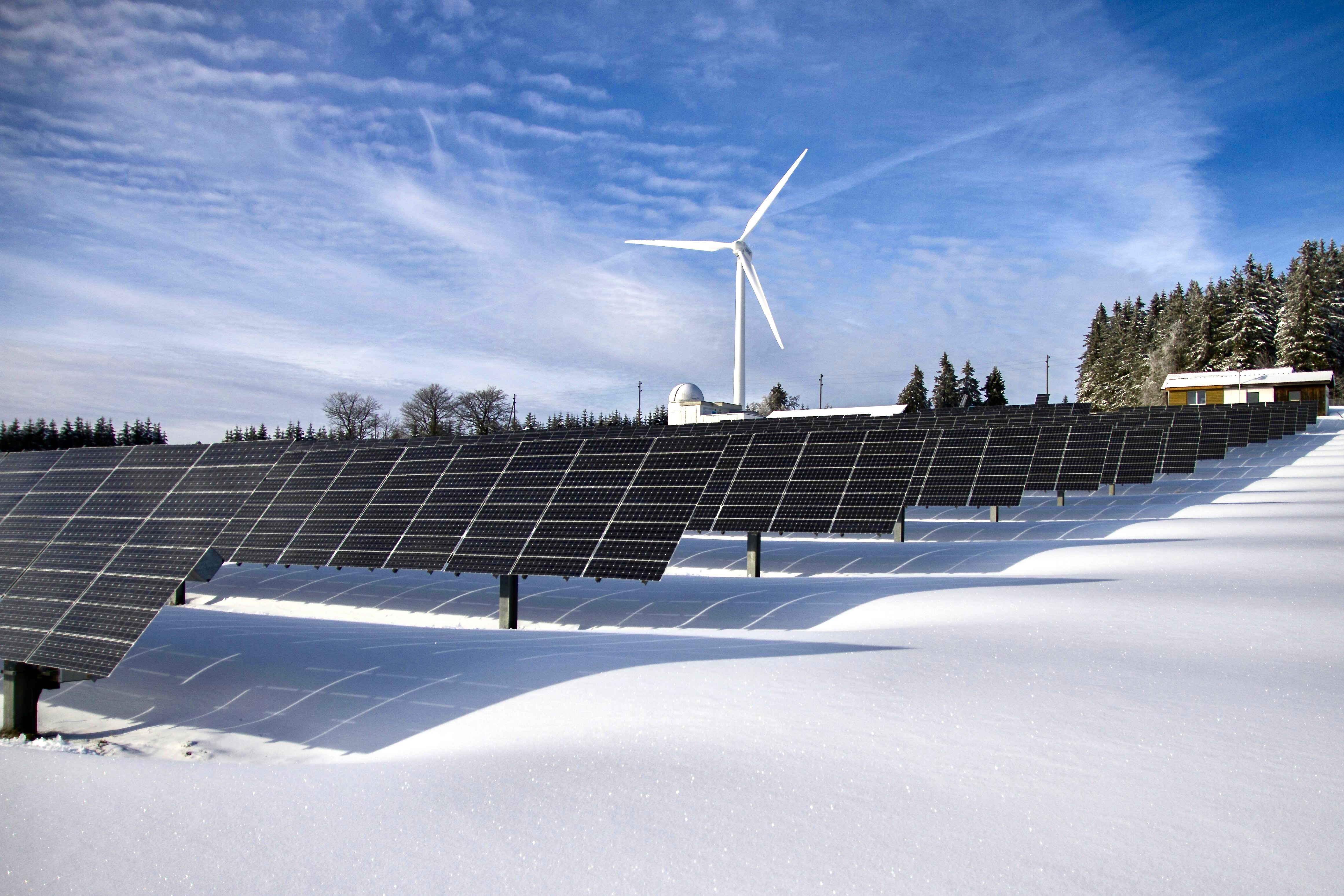 Global Energy Transition Slows Amid Geopolitical and Economic Challenges
